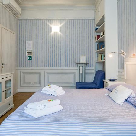 Suites Piazza Del Popolo โรม ภายนอก รูปภาพ