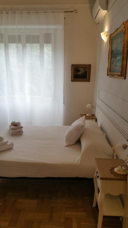Suites Piazza Del Popolo โรม ภายนอก รูปภาพ